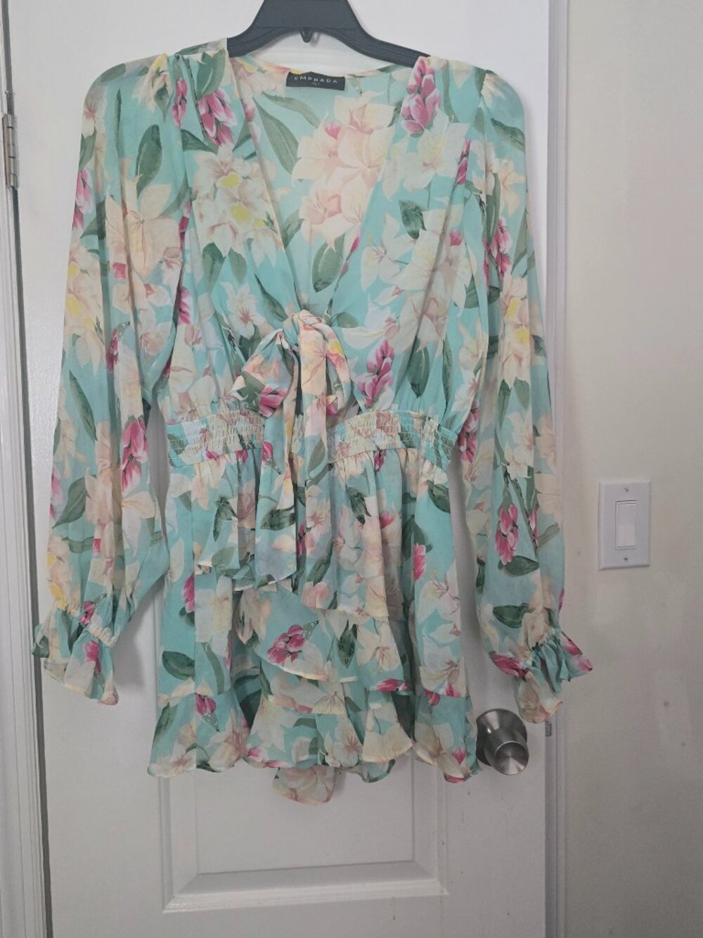 Mini Romper long sleeve with tie front